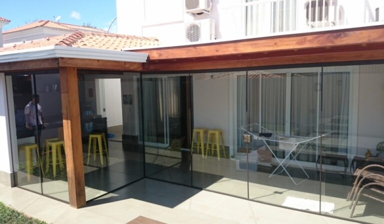 Fechamento de Área com Vidro em Fortaleza - MMA Vidraçaria