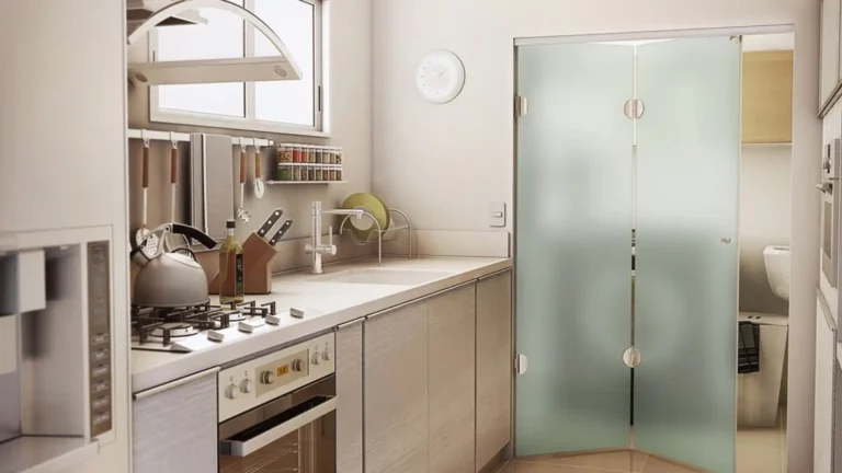 Porta de vidro temperado articulada (modelo flexível/camarão) para cozinha